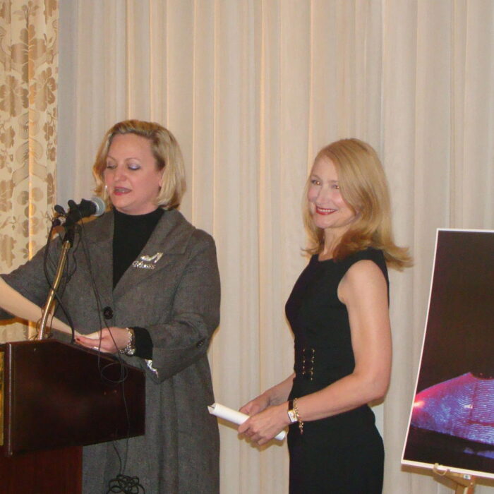 Muses-Patricia-Clarkson-2 Krewe of Muses member bestows on actress Patricia Clarkson the Honorary EveryMuse designation.