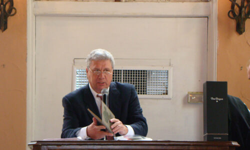 Neal Auction Company Spanish Custom House Auction